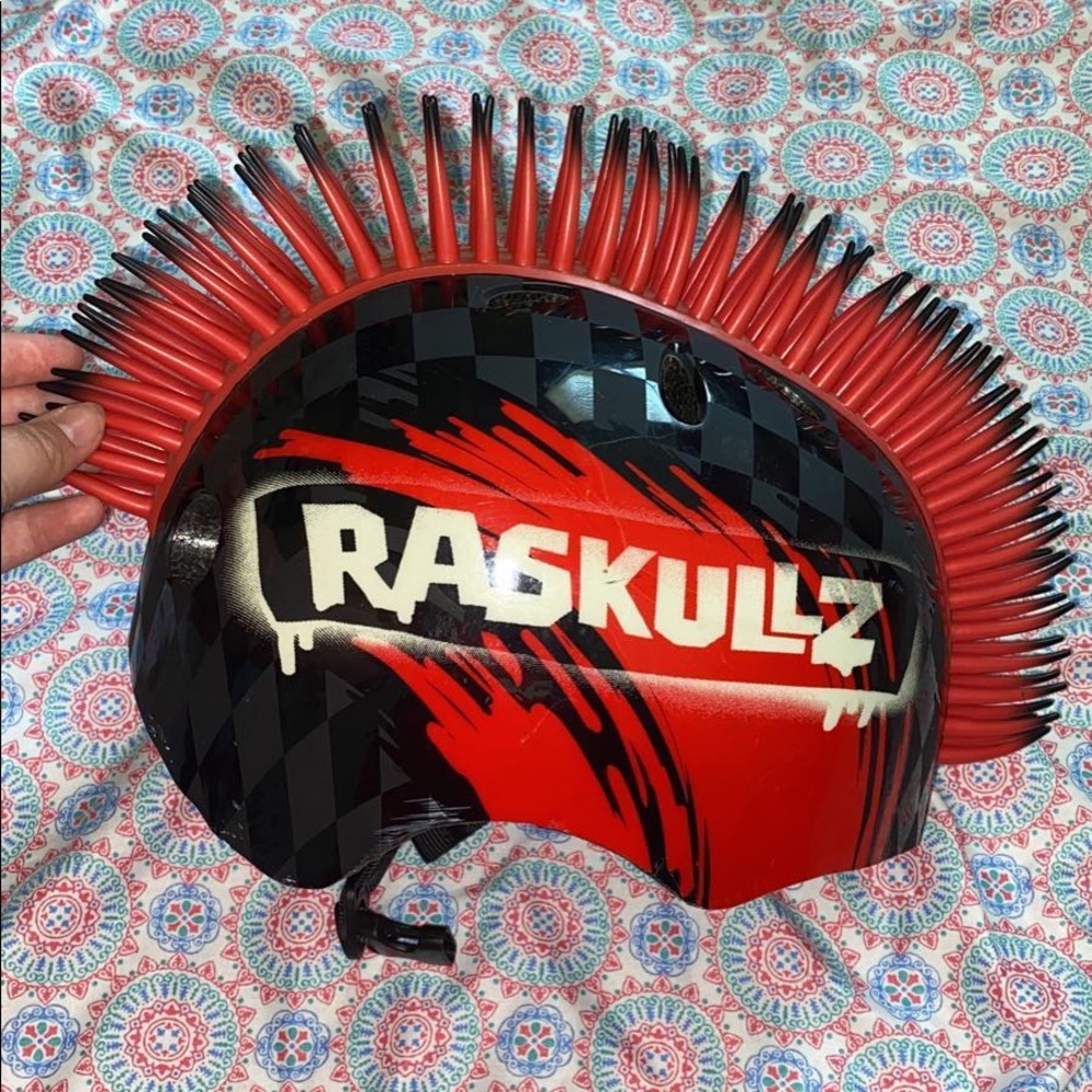 Raskullz Helmet